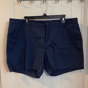 GUC Old Navy shorts 16